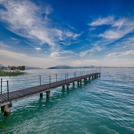 Hotel Aurora Sirmione Exterior photo