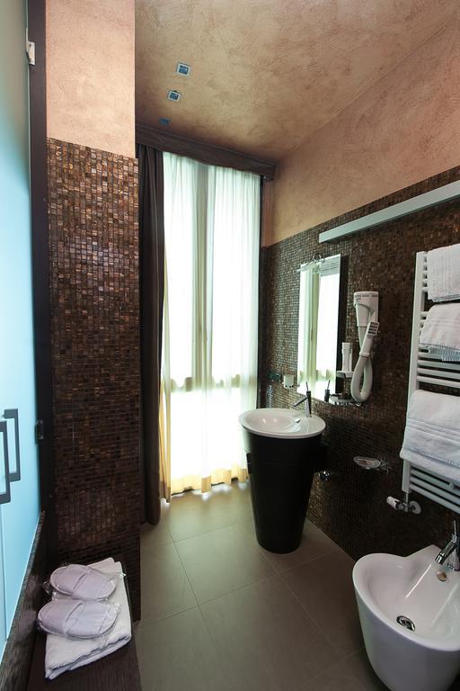 Hotel Aurora Sirmione Room photo