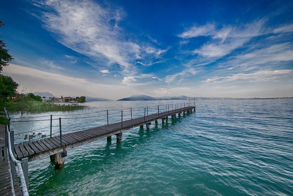 Hotel Aurora Sirmione Exterior photo